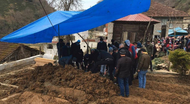 9 ferdini Covid-19 nedeniyle kaybeden aile için araştırma: Sebebi genler mi? 9 ferdini Covid-19 nedeniyle kaybeden aile için araştırma: Sebebi genler mi?
