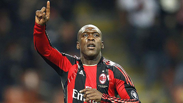 AC Milan efsanesi Seedorf, Müslüman oldu AC Milan efsanesi Seedorf, Müslüman oldu