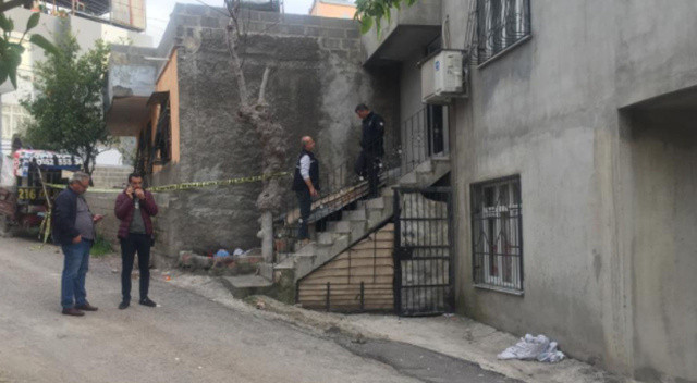 Adana'da anne cinayeti! Sokak ortasında silahla öldürdü Adana'da anne cinayeti! Sokak ortasında silahla öldürdü