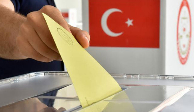 AK Parti'den 'artık oy' tartışmalarına tepki AK Parti'den 'artık oy' tartışmalarına tepki