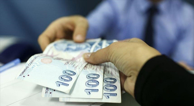 AK Parti’den asgari ücrete yılda 2 kez zam sinyali AK Parti’den asgari ücrete yılda 2 kez zam sinyali