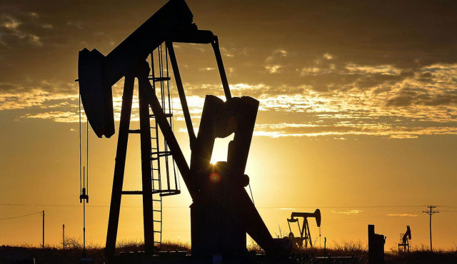 Arz artışı hamlesi petrolü düşürüyor
