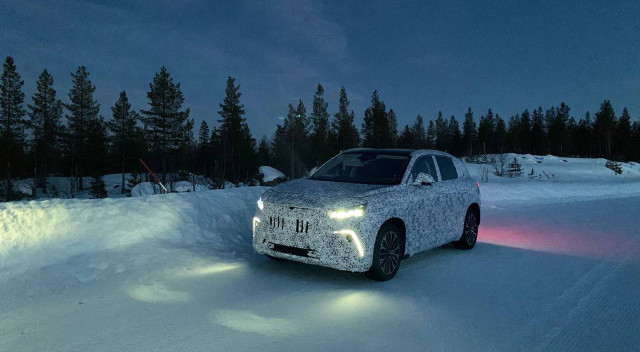 Bakan Dönmez, 2030&#039;u işaret etti: 1 milyon elektrikli otomobil yola çıkacak
