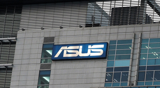 Bir darbe de Asus'tan: Rusya pazarından çekiliyor Bir darbe de Asus'tan: Rusya pazarından çekiliyor