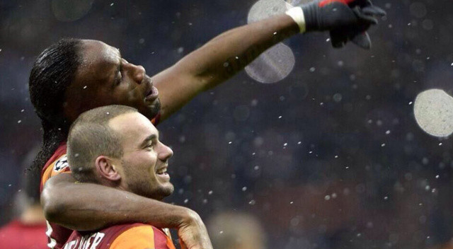 Didier Drogba'dan çarpıcı Sneijder itirafı: Bizi perişan etti Didier Drogba'dan çarpıcı Sneijder itirafı: Bizi perişan etti