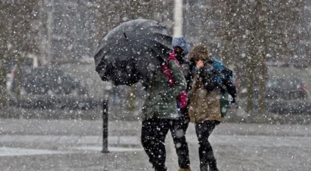 Meteoroloji İstanbul için saat verdi, uyarılar peş peşe geldi (12 Mart 2022 hava durumu) Meteoroloji İstanbul için saat verdi, uyarılar peş peşe geldi (12 Mart 2022 hava durumu)