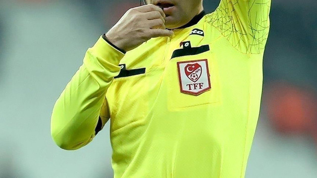 Galatasaray-Beşiktaş derbisinin hakemi belli oldu Galatasaray-Beşiktaş derbisinin hakemi belli oldu