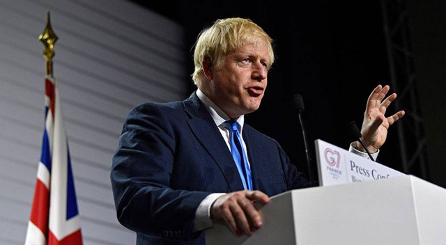 İngiltere Başbakanı Johnson'dan Kırım itirafı: Hata yaptık İngiltere Başbakanı Johnson'dan Kırım itirafı: Hata yaptık