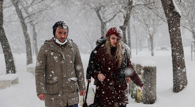 Meteoroloji gün verdi: Kar yağışı tekrar geliyor (17 Mart 2022 hava durumu) Meteoroloji gün verdi: Kar yağışı tekrar geliyor (17 Mart 2022 hava durumu)