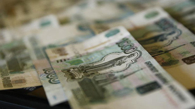 Teslim olan Rus askerlerine 100 bin ruble ödeyecekler Teslim olan Rus askerlerine 100 bin ruble ödeyecekler