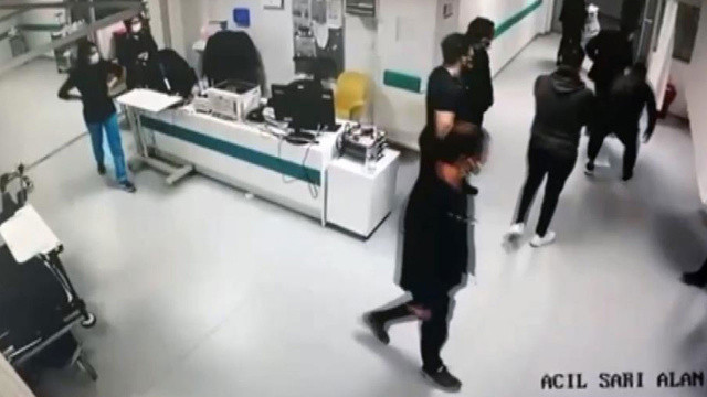 Doktor dövdü diye adı çıktı ama asıl maganda doktormuş: Uzman çavuşa büyük pardon Doktor dövdü diye adı çıktı ama asıl maganda doktormuş: Uzman çavuşa büyük pardon