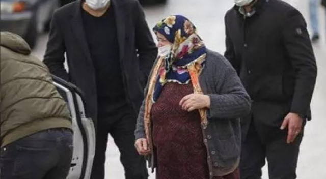 60 yıllık evlilikte korkunç son! 80 yaşındaki kocasını 38 yerinden bıçaklayarak öldürdü!