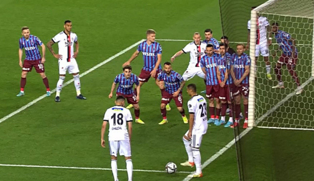 Beşiktaş'tan TFF'ye başvuru: Tekrar oynansın! Beşiktaş'tan TFF'ye başvuru: Tekrar oynansın!