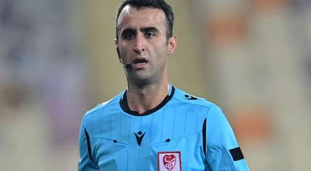 Fenerbahçe - Galatasaray derbisinin hakemi belli oldu Fenerbahçe - Galatasaray derbisinin hakemi belli oldu