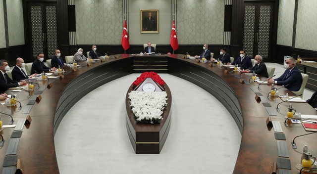 Gözler yarınki Kabine Toplantısı&#039;nda: Emekli ikramiyesi artacak mı?