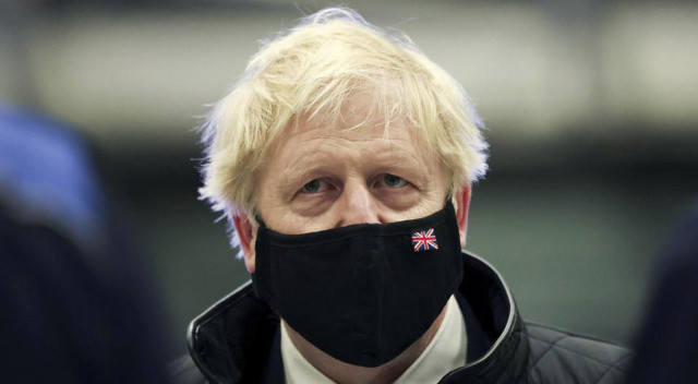İngiltere Başbakanı Johnson'a para cezası İngiltere Başbakanı Johnson'a para cezası