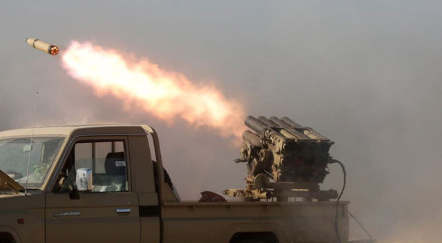 Irak'ta ABD askeri üssüne çifte saldırı Irak'ta ABD askeri üssüne çifte saldırı