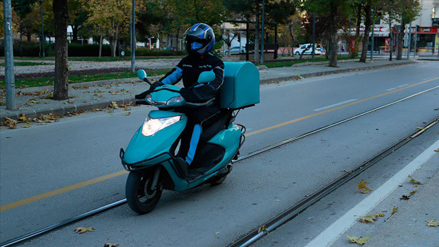 İzmir Valiliği'nden motokurye ve motosiklet kararı İzmir Valiliği'nden motokurye ve motosiklet kararı