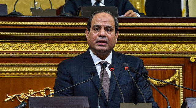 Sisi&#039;den ilginç Mursi çıkışı: Onun yanında duruşum Mısır&#039;ın yanında duruşumdu
