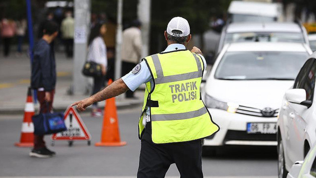 81 ile gönderildi: İçişleri Bakanlığı&#039;ndan valiliklere trafik genelgesi