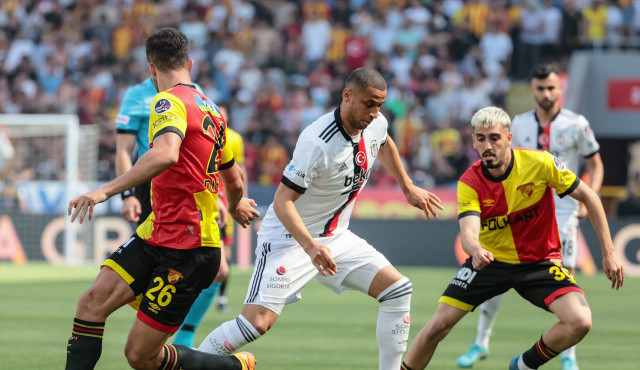 Beşiktaş, küme düşen Göztepe'yi 9 kişiyle mağlup etti Beşiktaş, küme düşen Göztepe'yi 9 kişiyle mağlup etti