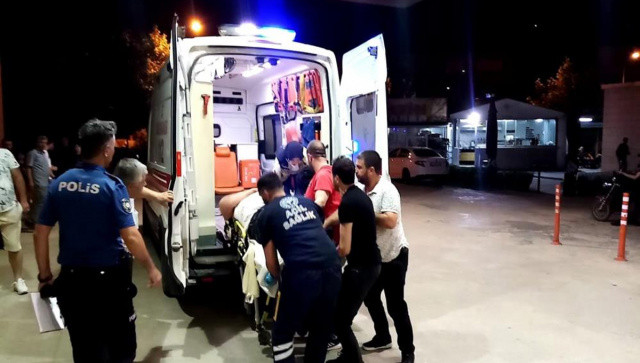 Bursa'da feci olay: Kasap başından vuruldu Bursa'da feci olay: Kasap başından vuruldu
