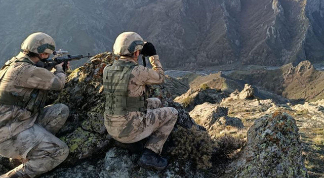 İçişleri Bakanlığı: 12 terörist etkisiz hale getirildi İçişleri Bakanlığı: 12 terörist etkisiz hale getirildi