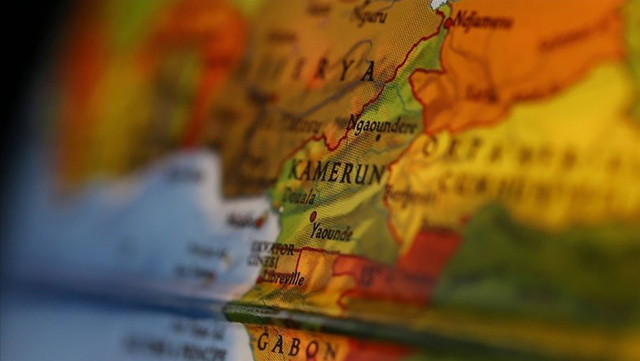 Kamerun'da uçak düştü, ölenlerin cesetleri 1 gün sonra bulundu Kamerun'da uçak düştü, ölenlerin cesetleri 1 gün sonra bulundu