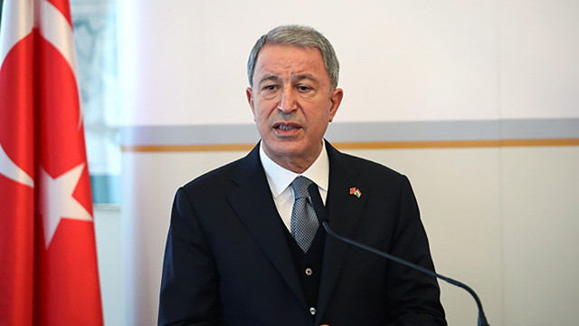 Savunma Bakanı Akar, Rus mevkidaşı ile görüştü Savunma Bakanı Akar, Rus mevkidaşı ile görüştü