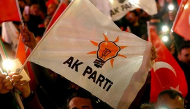 AK Parti’de vekillerin karnesi çıkarılıyor AK Parti’de vekillerin karnesi çıkarılıyor