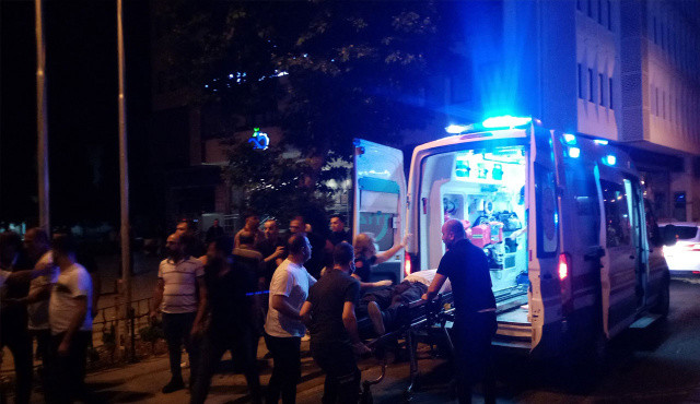 Alacak verecek meselesi kanlı bitti! Ortalık savaş alanına döndü