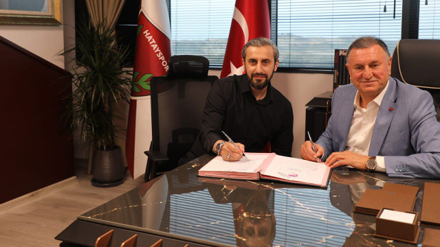 Hatayspor'un yeni teknik direktörü belli oldu: Serkan Özbalta ile anlaşma sağladı Hatayspor'un yeni teknik direktörü belli oldu: Serkan Özbalta ile anlaşma sağladı