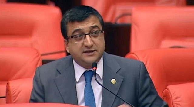 İçişleri Bakanlığı duyurdu: CHP'li belediye başkanı görevden uzaklaştırıldı İçişleri Bakanlığı duyurdu: CHP'li belediye başkanı görevden uzaklaştırıldı