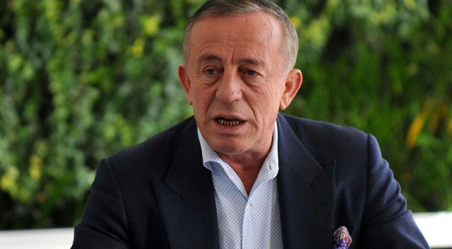 İş adamı Ali Ağaoğlu kalp krizi geçirdi! İş adamı Ali Ağaoğlu kalp krizi geçirdi!