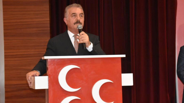 MHP'den yeni anayasa sinyali MHP'den yeni anayasa sinyali