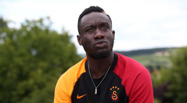 Galatasaray'da son dakika gelişmesi! Mbaye Diagne ile yollar ayrılıyor Galatasaray'da son dakika gelişmesi! Mbaye Diagne ile yollar ayrılıyor