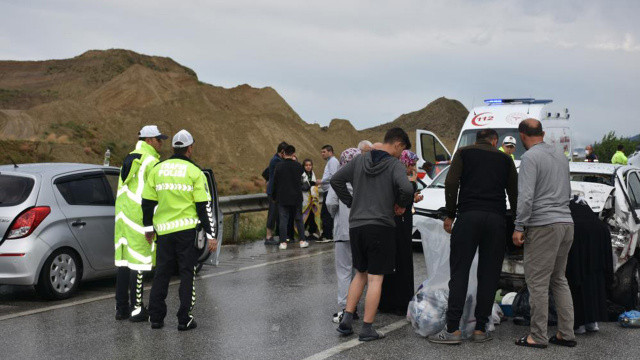 Kastamonu’da 11 ayrı kaza oldu, ölü ve yaralılar var