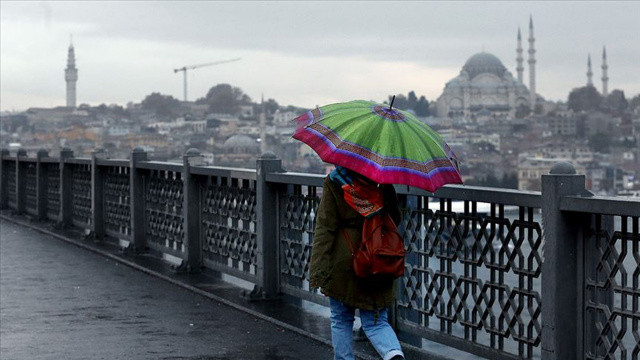 Meteoroloji uyardı, İstanbullular yarına dikkat! Meteoroloji uyardı, İstanbullular yarına dikkat!