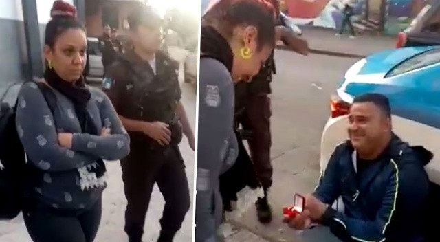 Tutuklanıp elleri kelepçelendi diz çöküp evlilik teklifi etti Tutuklanıp elleri kelepçelendi diz çöküp evlilik teklifi etti