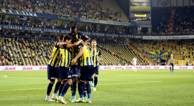 Austria Wien - Fenerbahçe maçının hakemi belli oldu Austria Wien - Fenerbahçe maçının hakemi belli oldu