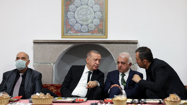 Cumhurbaşkanı Erdoğan, muharrem ayı iftarına katıldı