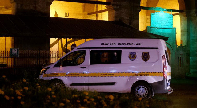 Edirne'de 608 yıllık tarihi caminin musluklarını çalmaya çalıştılar Edirne'de 608 yıllık tarihi caminin musluklarını çalmaya çalıştılar