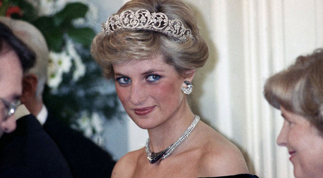 İngiltere'yi sarsacak yeni belgesel: Lady Diana suikasti öldürüleceğini söylemiş İngiltere'yi sarsacak yeni belgesel: Lady Diana suikasti öldürüleceğini söylemiş