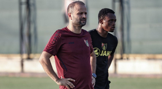 İstanbulspor neden fazla transfer yapmadı? Osman Zeki Korkmaz'dan Konyaspor maçı sonrası açıklamalar İstanbulspor neden fazla transfer yapmadı? Osman Zeki Korkmaz'dan Konyaspor maçı sonrası açıklamalar