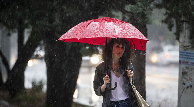 Meteoroloji'den çok sayıda il için sağanak uyarısı! Kuvvetli geliyor Meteoroloji'den çok sayıda il için sağanak uyarısı! Kuvvetli geliyor