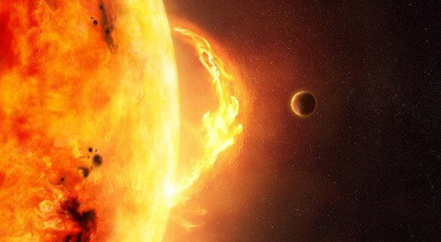 Güneş fırtınasının Dünya'da oluşturduğu muhteşem görüntüyü NASA astronotu uzaydan çekti Güneş fırtınasının Dünya'da oluşturduğu muhteşem görüntüyü NASA astronotu uzaydan çekti