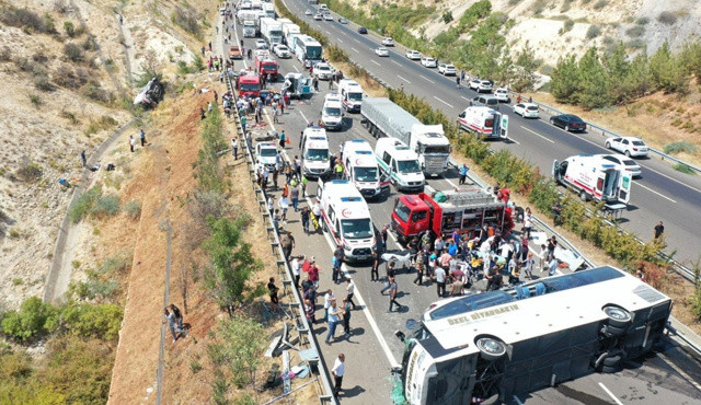 Takografı kilitleyip hız limitini aşmış Takografı kilitleyip hız limitini aşmış