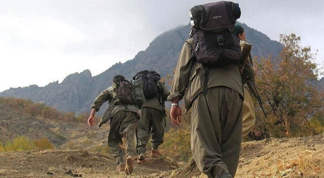 Terörde çözülmeler PKK'yı telaşlandırdı: Ayrılmak isteyen örgüt mensupları infaz ediliyor Terörde çözülmeler PKK'yı telaşlandırdı: Ayrılmak isteyen örgüt mensupları infaz ediliyor