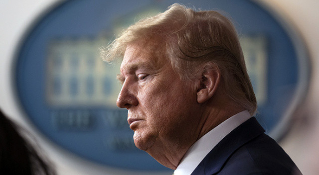 Trump'a kötü haber! Finans direktörü her şeyi itiraf etti Trump'a kötü haber! Finans direktörü her şeyi itiraf etti