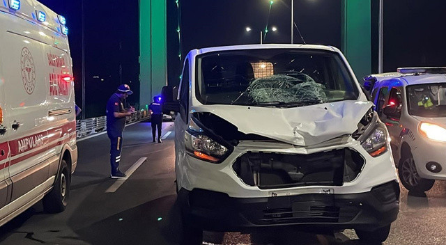 'Dur' ihtarına uymayan sürücü iki polisi yaraladı 'Dur' ihtarına uymayan sürücü iki polisi yaraladı